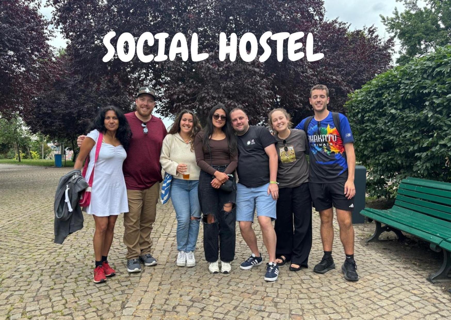 Hostel One Home Praag Buitenkant foto